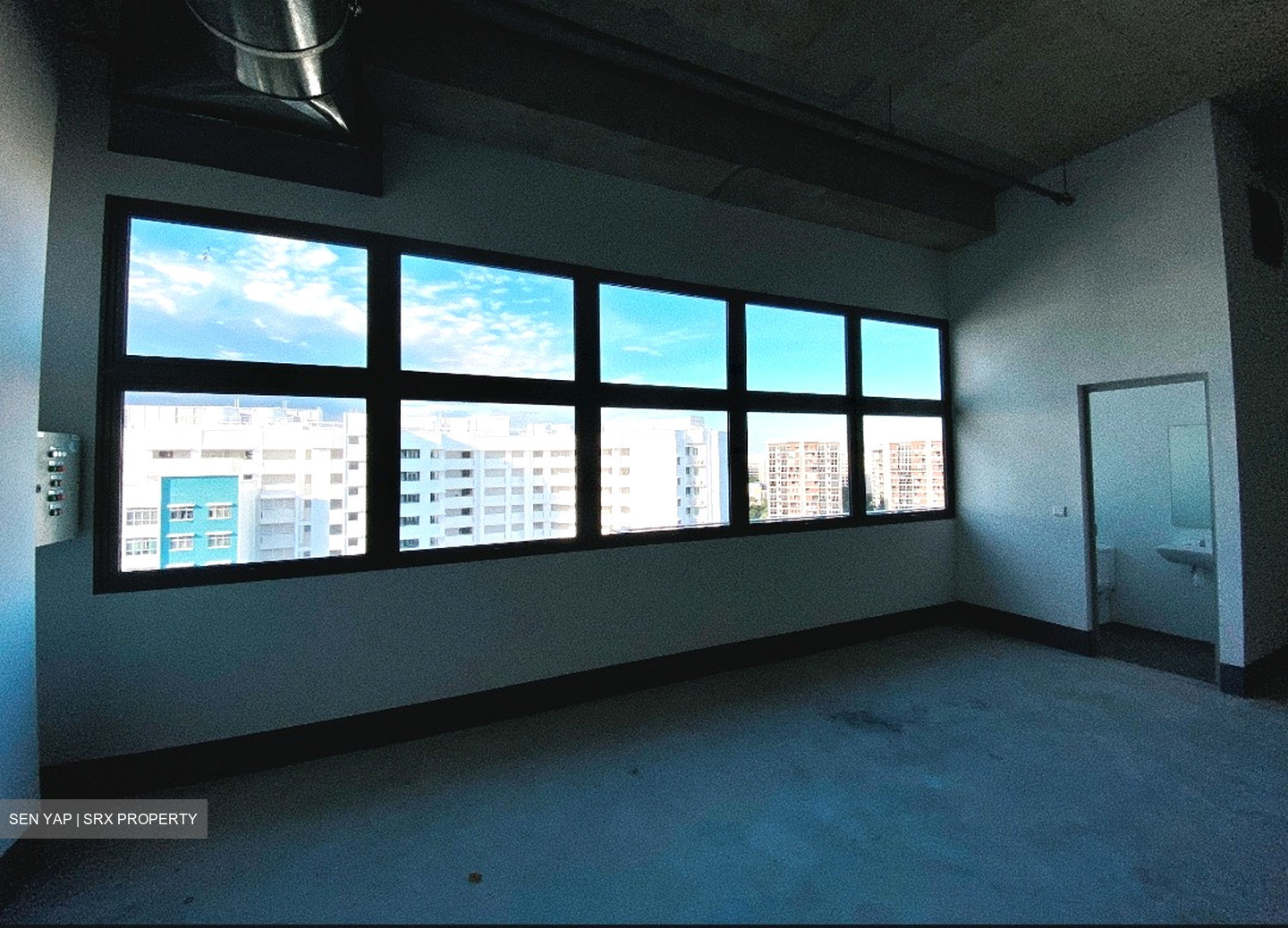 Gambas Crescent (D27), Factory #537602441